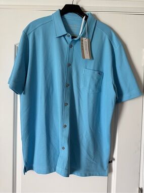 Tommy Bahama Men’s XL Light Blue Short Sleeve Button-Down Polo. NWT!!!